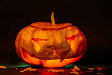 Koca turuncu kabak jack o fener