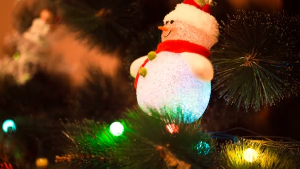 světla sněhulák zavěšení na vánoční stromeček