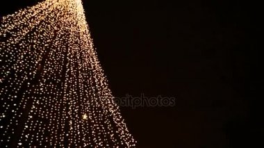 Noel ışıkları sarı