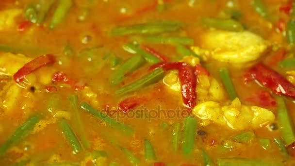 Chakhokhbili with beans cooking in a pan closeup — Stock Video