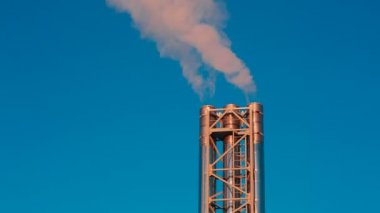 parlak paslanmaz çelik metal boru Sigara