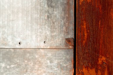 Renkli paslı metal duvar doku deseninin lekeli.