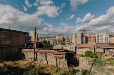 Tarihi bölge Kond, Erivan, Ermenistan. Yeni binaların görünümü