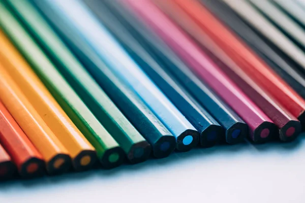 Många färgpennor för ritning. — Stockfoto