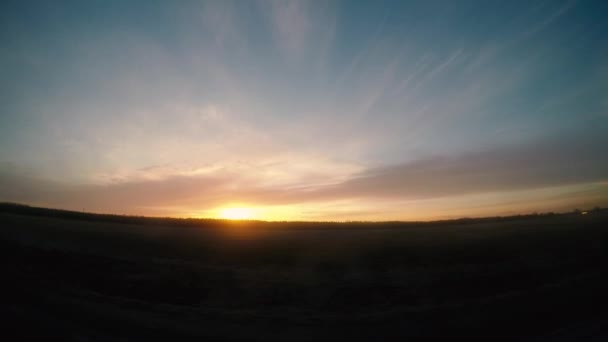 Puesta de sol en la ventana del coche — Vídeos de Stock