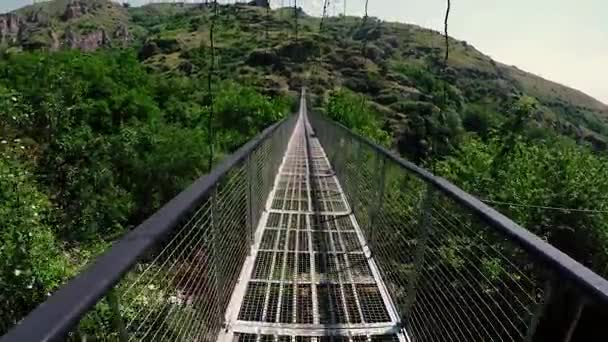 Ponte de suspensão Khndzoresk, Arménia — Vídeo de Stock