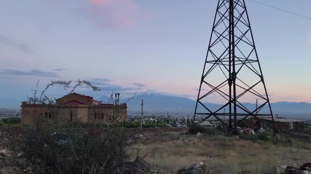 Solnedgång i förorterna av Yerevan, Armenien — Stockvideo