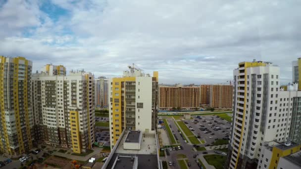 St. Petersburg vícepodlažní bytové domy timelapse video — Stock video