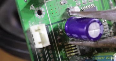 microcircuit yakın çekim kapasitör kurulum