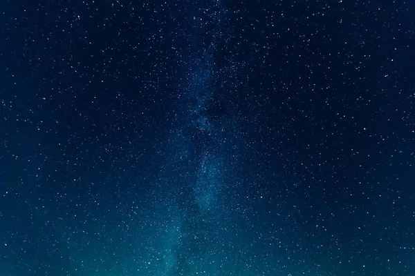 Cielo estrellado de noche. espacio de fondo — Foto de Stock