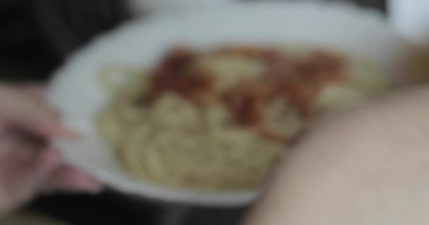 Salsa de carne para pasta — Vídeo de stock