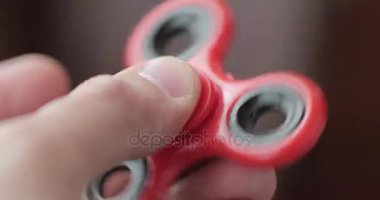 Spinner yakın çekim elinde.