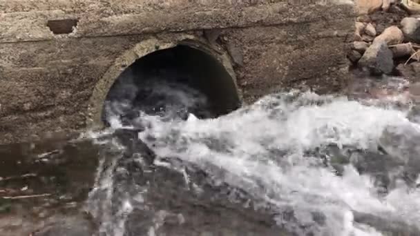 Drenagem do rio Arménia — Vídeo de Stock