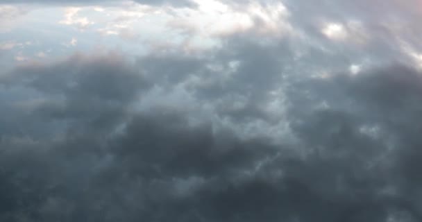 Reflection of the sky and clouds in the smoothly moving water — Stock Video