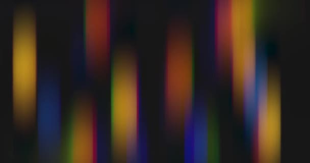 Verwrongen en wazig motie van veelkleurige felle lichten — Stockvideo
