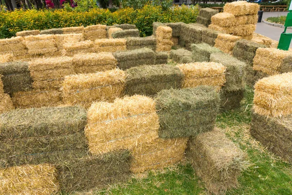 Labyrinth from the set of haystacks outdoors — Stock Photo, Image