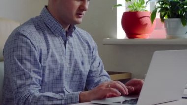 Young businessman concentrating on his work