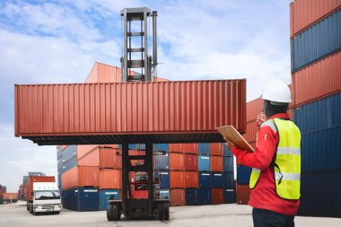 Foreman'ın denetim kapsayıcılarını kutusu yükleme
