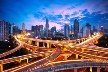 yükseltilmiş yol kavşağı ve Kavsak Üstgeçit shanghai