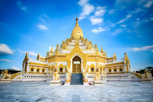 SWAL Taw Pagoda — Zdjęcie stockowe