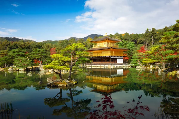 Kinkakuji Tapınağı (altın köşk) — Stok fotoğraf