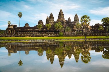 Angkor Wat Siem biçmek