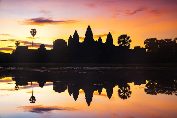 Świt Angkor wat — Zdjęcie stockowe
