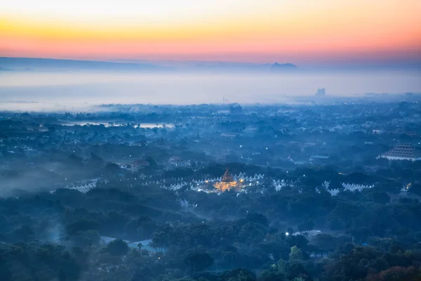 Mandalay Hill — Stockfoto