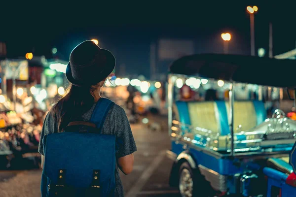 Mercado noturno — Fotografia de Stock