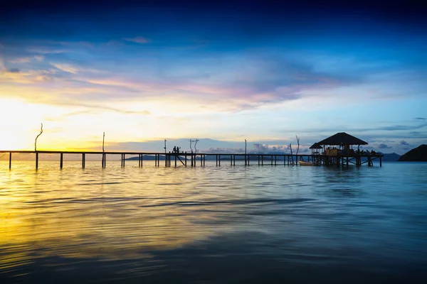 Wooden bridge at dusk — Stock Photo, Image