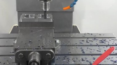 CNC freze makinesi çalışma