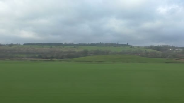 Panorama inglese dal finestrino del treno — Video Stock