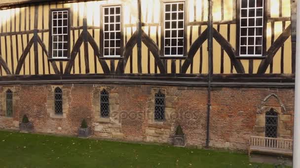 Medieval English building wall pan. — Stock Video
