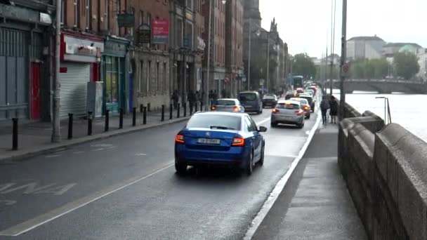 Dublin Ierland August 2019 Regen Ierse Hoofdstad Dublin Vervoer Arran — Stockvideo