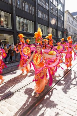 Helsinki, Finlandiya - 10 Haziran 2017: Helsinki Samba Carnaval celeb
