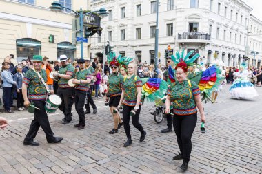 Helsinki, Finlandiya - 10 Haziran 2017: Helsinki Samba Carnaval celeb