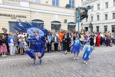 Helsinki, Finlandiya - 10 Haziran 2017: Helsinki Samba Carnaval celeb