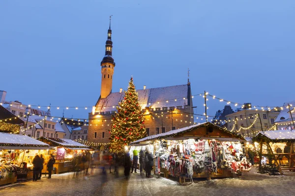 Kerstmarkt in tallinn, Estland — Stockfoto