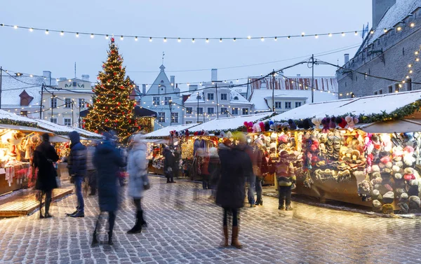 Noel pazarı, tallinn, Estonya — Stok fotoğraf