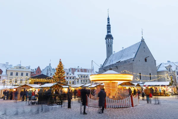 Vánoční trh v tallinn, Estonsko — Stock fotografie