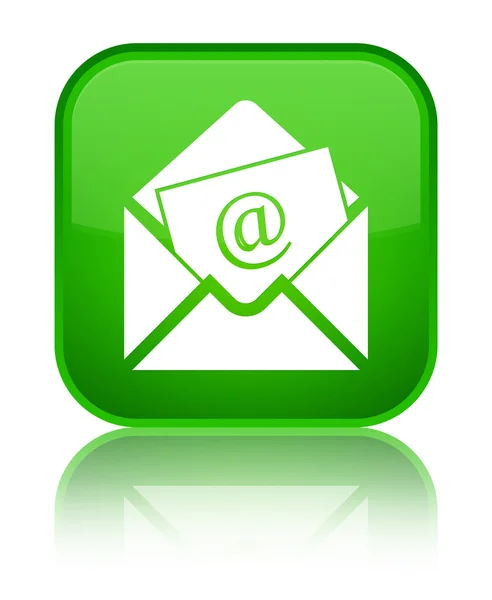 时事通讯的电子邮件图标闪亮绿色方形按钮 — 图库照片