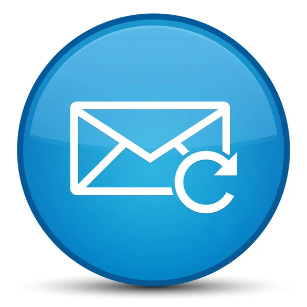 E-posta simgesini özel camgöbeği mavi yuvarlak yenile düğmesi — Stok fotoğraf