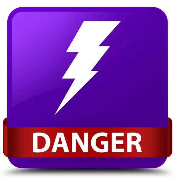 Опасность (значок электричества) фиолетовая квадратная кнопка красная лента в середине — стоковое фото