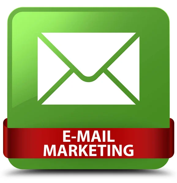 Электронная почта маркетинга мягкий зеленый квадрат кнопки красная лента в середине — стоковое фото
