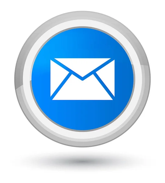 E-posta kutsal kişilerin resmi ana camgöbeği mavi yuvarlak düğme — Stok fotoğraf