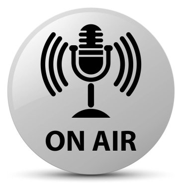 Yayında (mikrofon simgesi) beyaz düğme yuvarlak