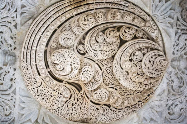 Snijwerk Het Dak Van Jain Tempel Ranakpur Rajasthan — Stockfoto