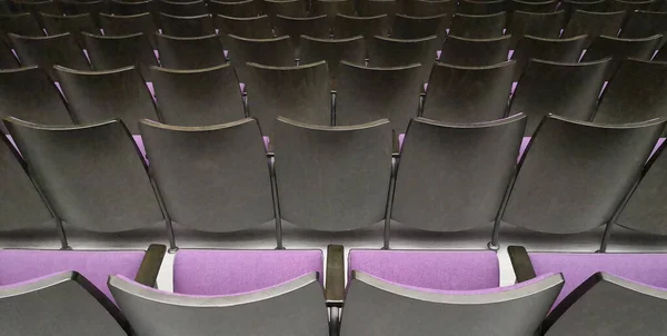 Leere Sitzreihen Zuschauerraum Oder Konzertsaal Nahaufnahme Selektive Schwerpunkt Konzept Der — Stockfoto