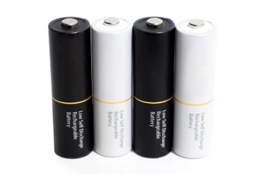 pil beyaz arkaplanda izole edildi