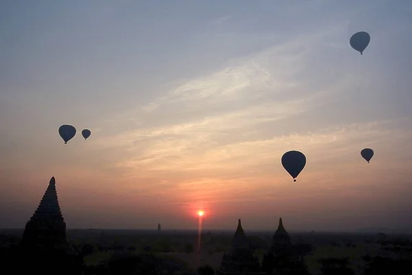 Восход Солнца Багане Мьянме — стоковое фото